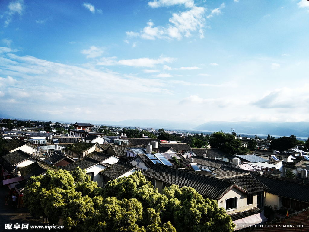 古城房顶