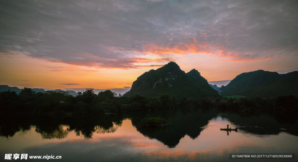 黑水河风光