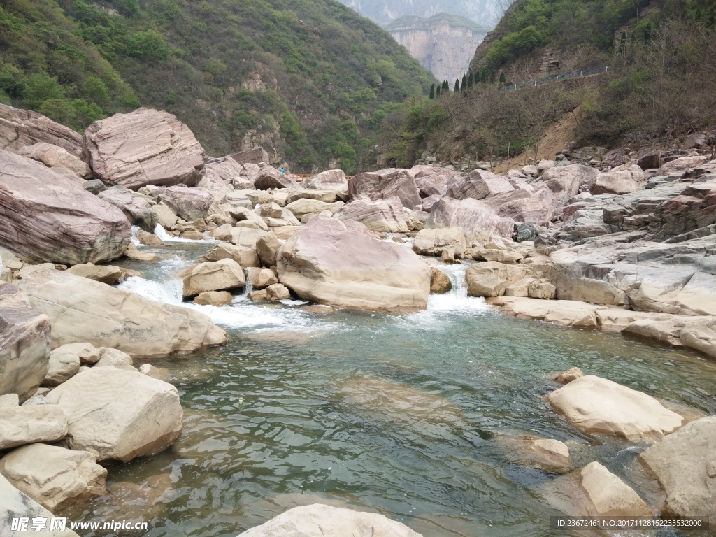 岩石 河流 小溪 大江