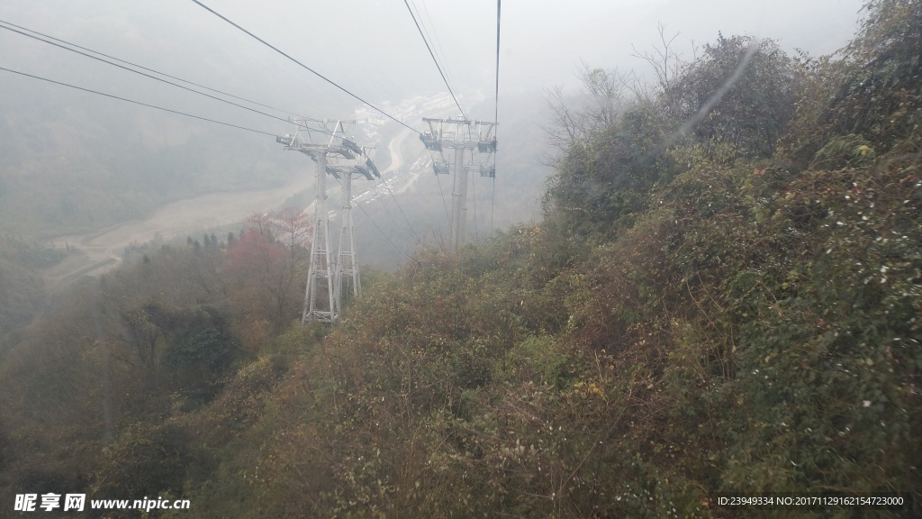 索道车 西岭雪山