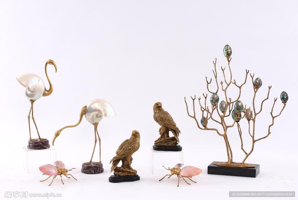 中式风格鹤鹦鹉创意雕塑