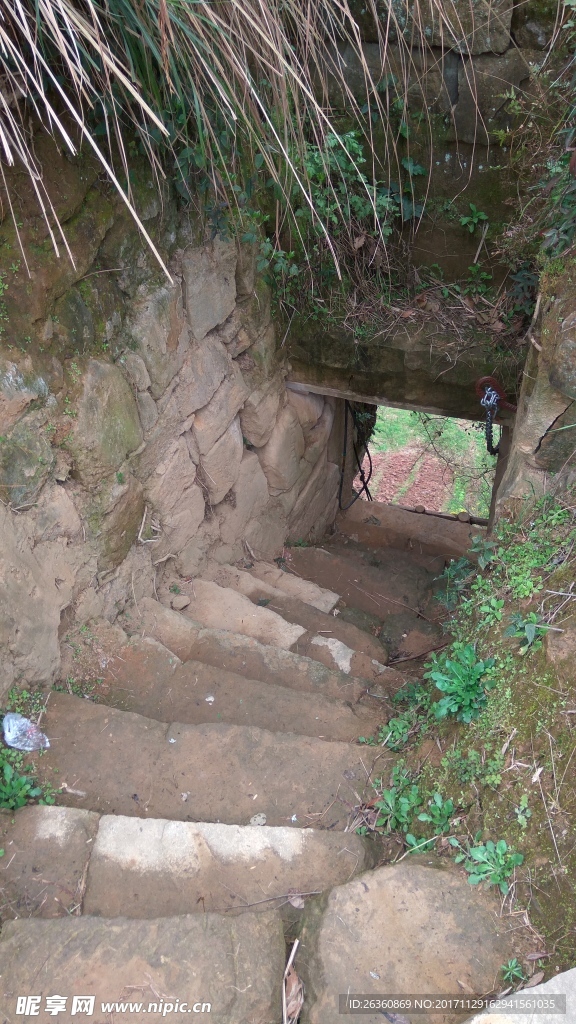 石板路