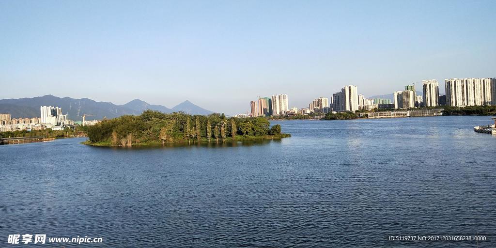 飞来湖风景