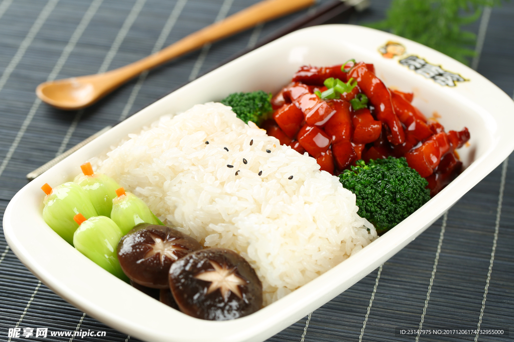 卤肉饭