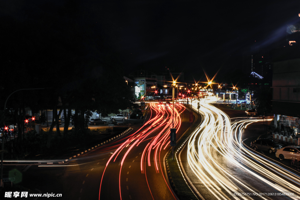 城市夜景公路