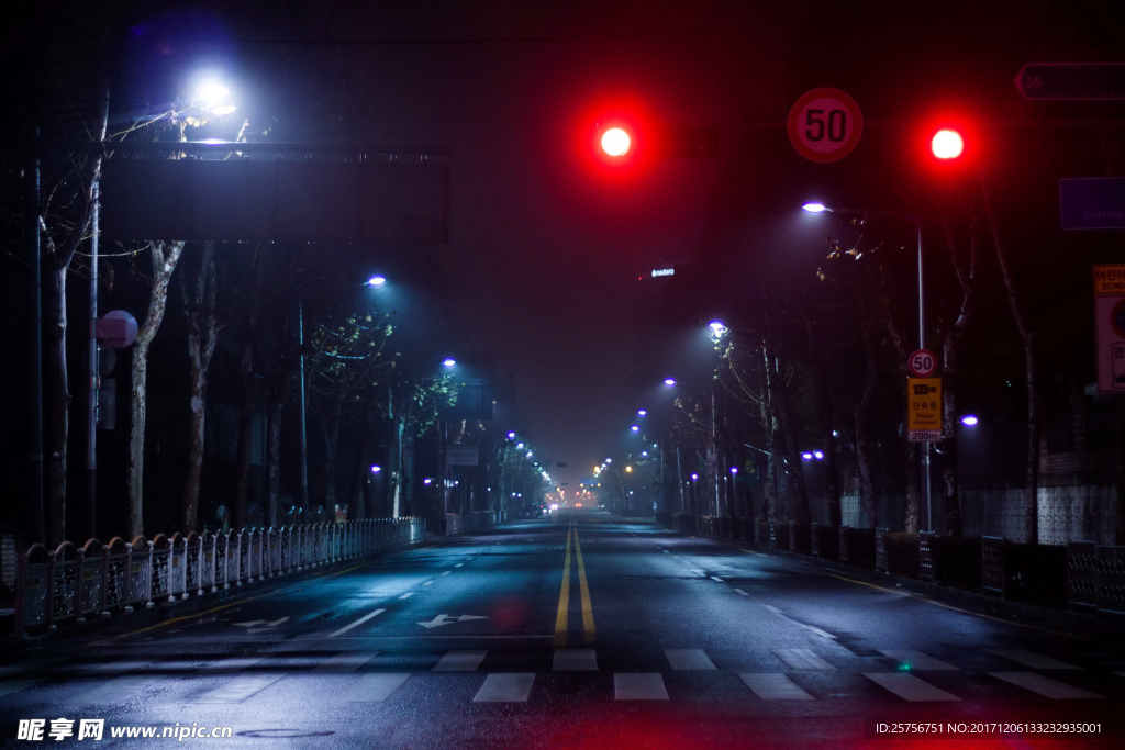 深夜公路