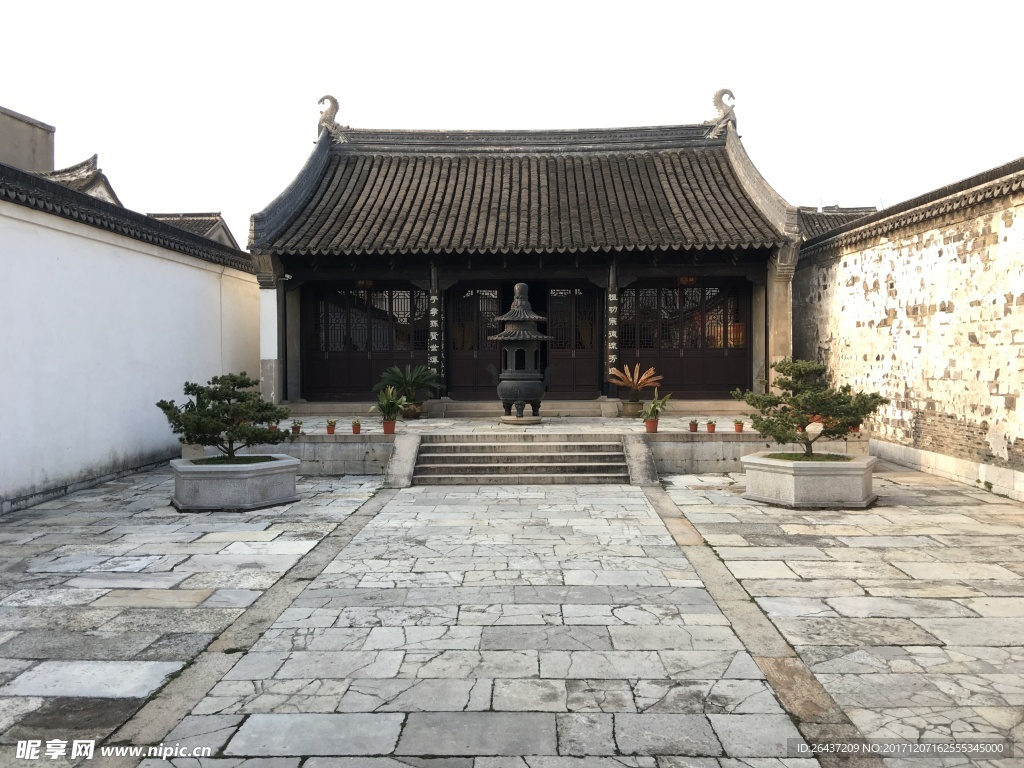 周宫傅祠