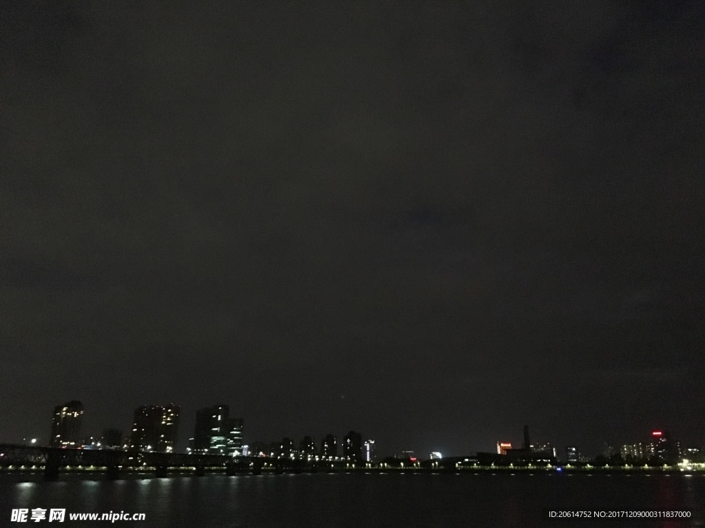城市夜景