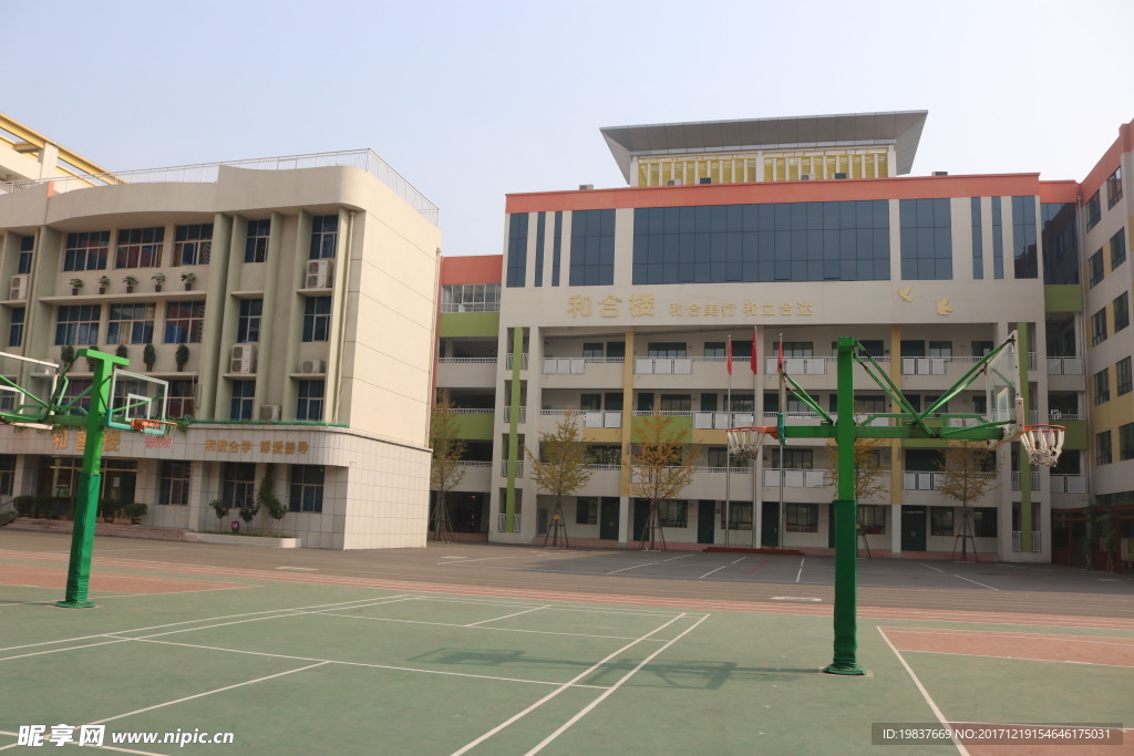学校教学楼