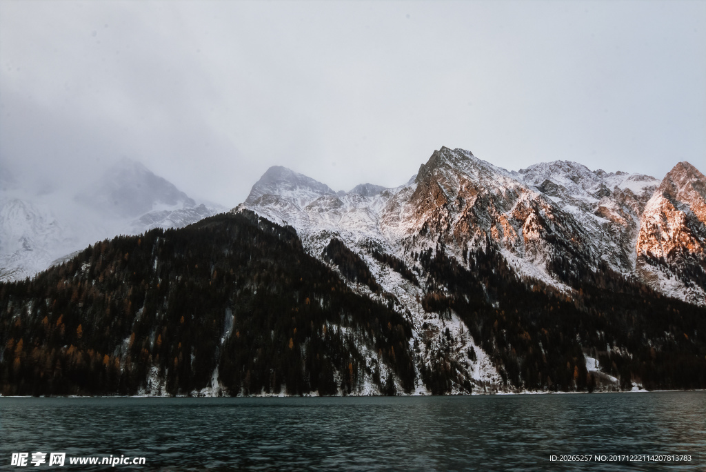 雪山 山峰 海洋