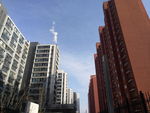 城市楼房群的天空