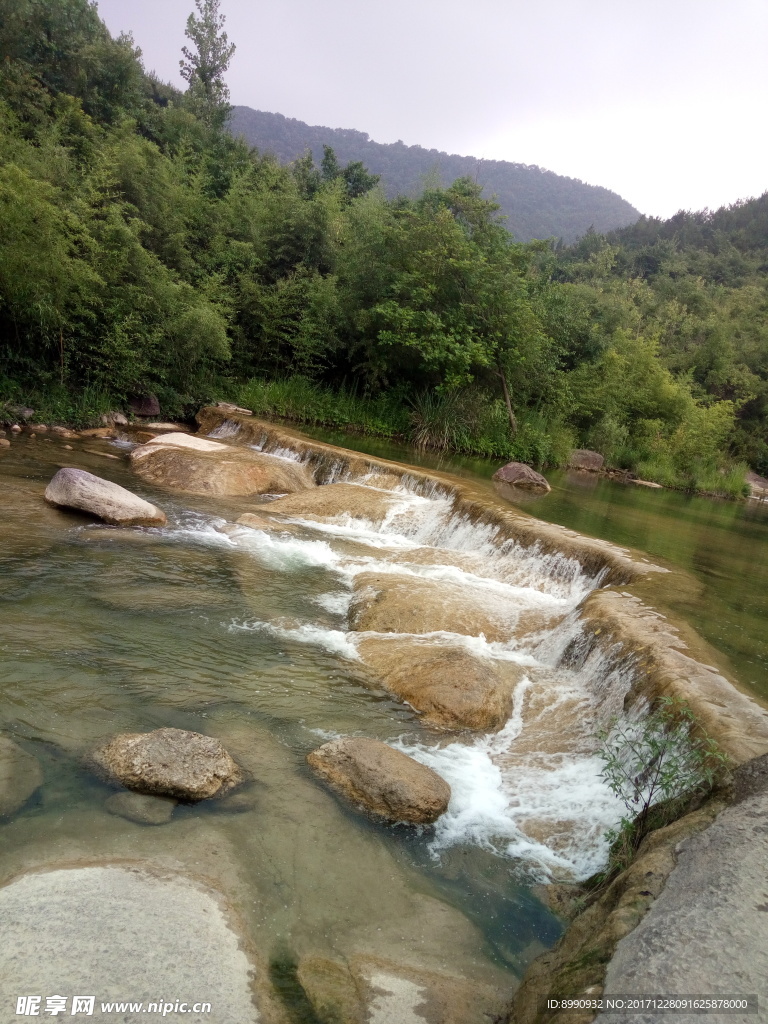 美人谷自然风景