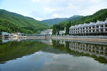 龙山彩凤湖