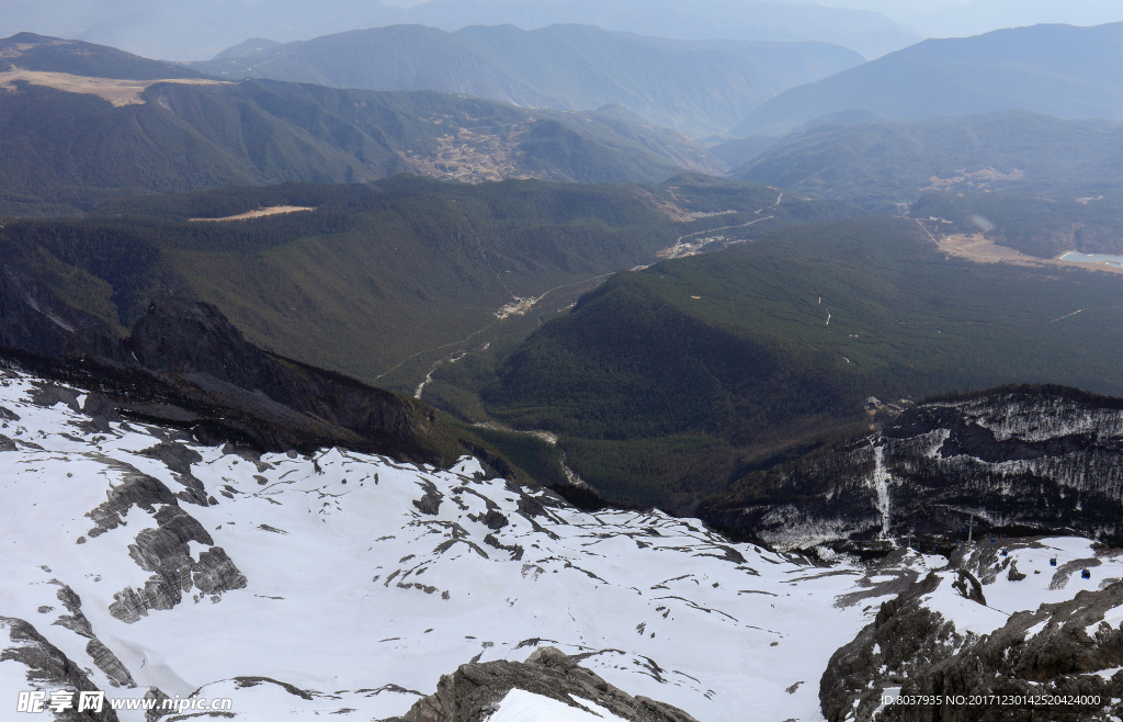 玉龙雪山