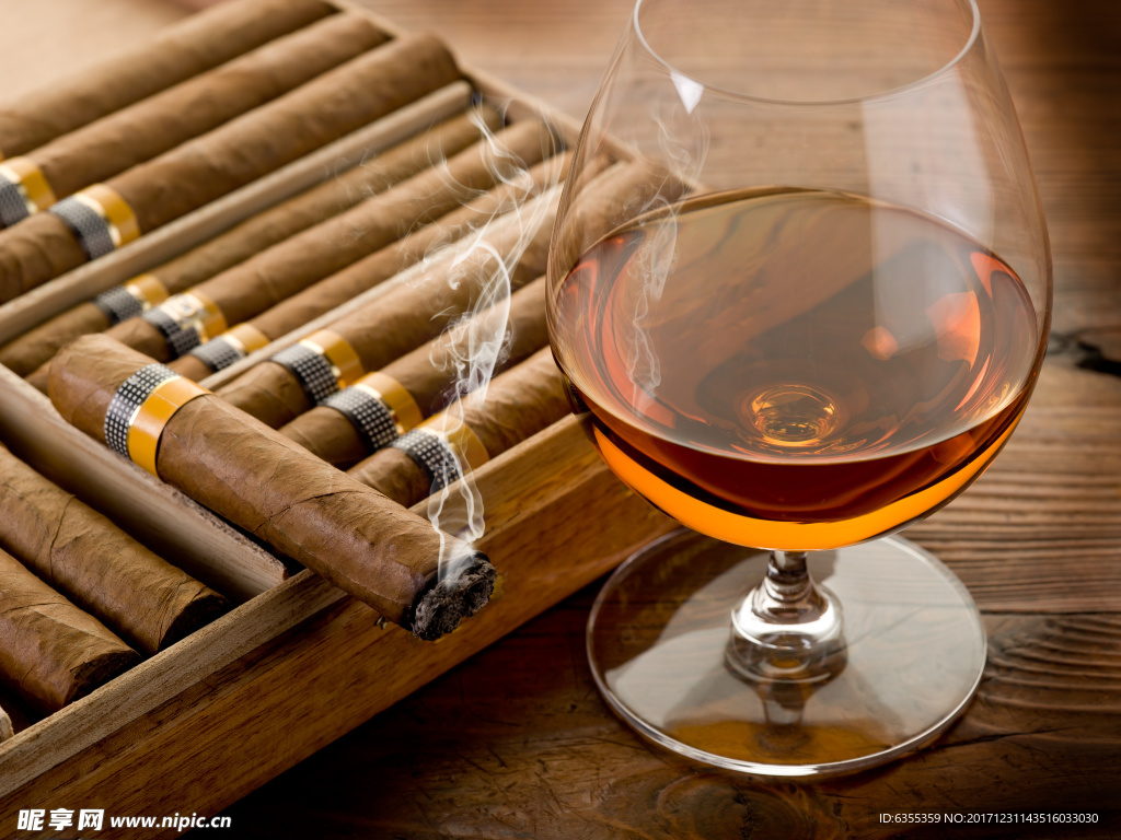 酒杯
