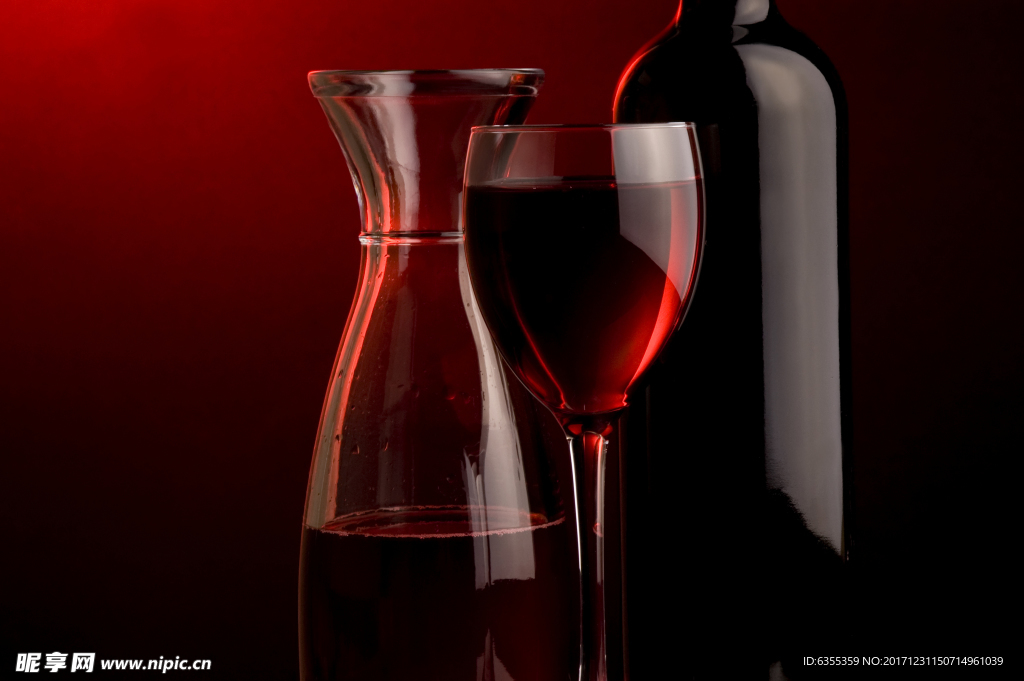 酒杯