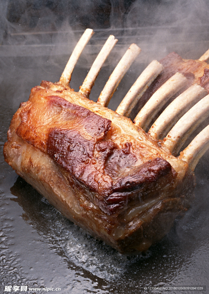 烤羊排