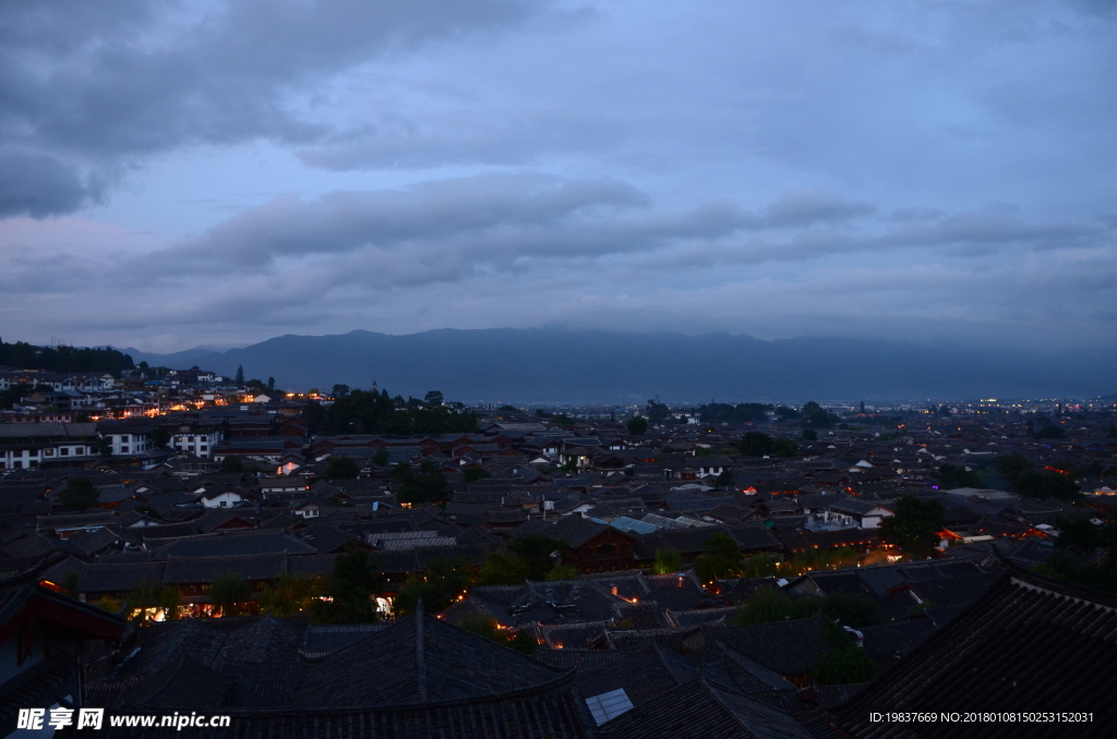 丽江黎明风景