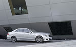 奔驰E63AMG