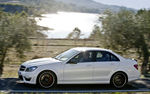 奔驰C63AMG
