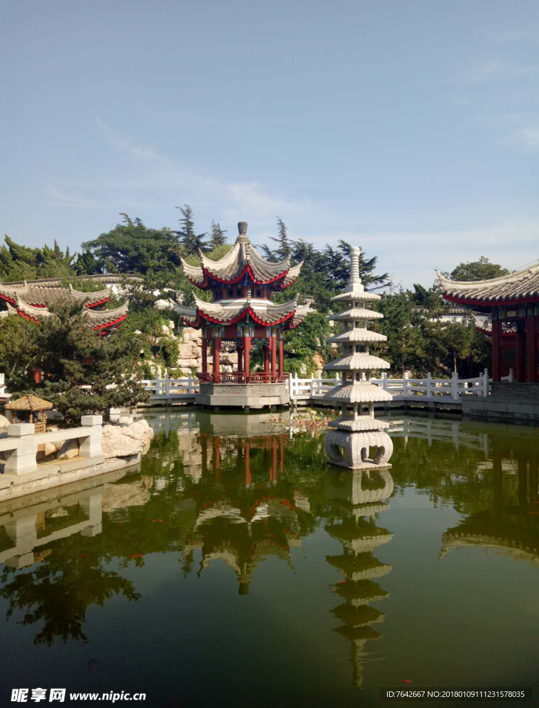 中国风湖景