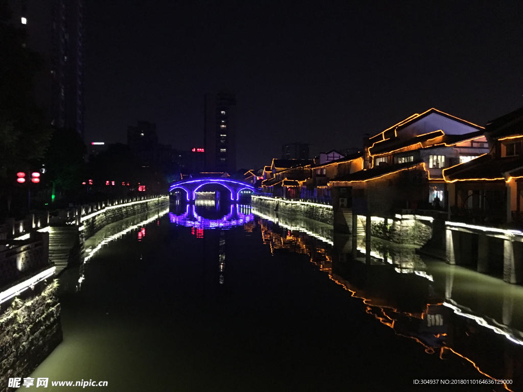 运河夜景