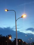 夜晚的路灯