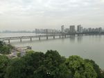 跨河大桥