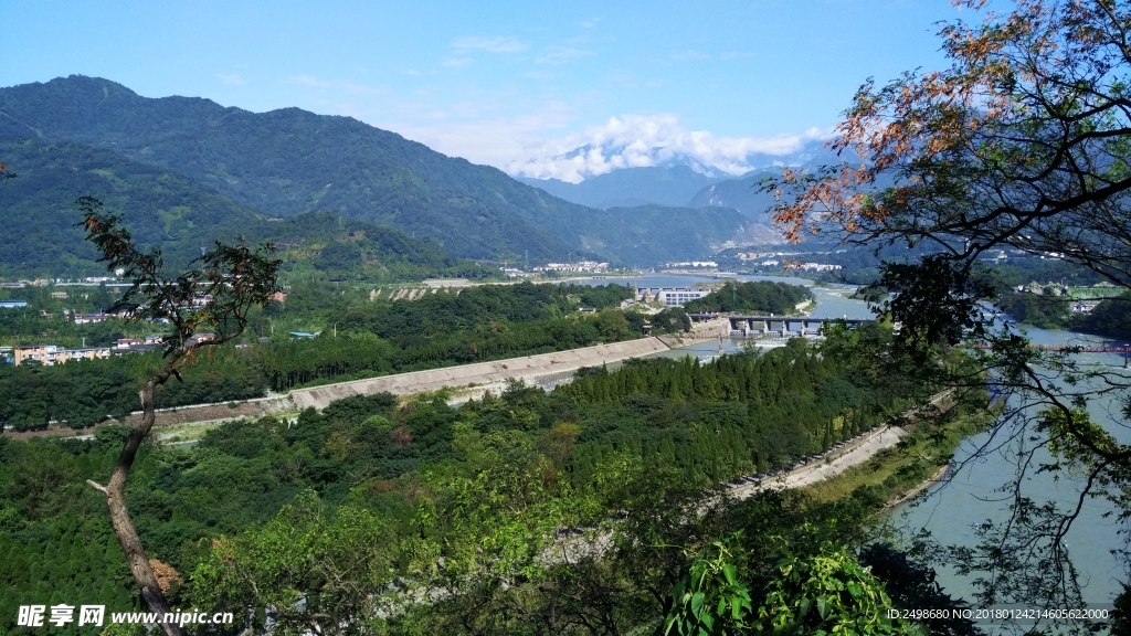 都江堰俯瞰图1