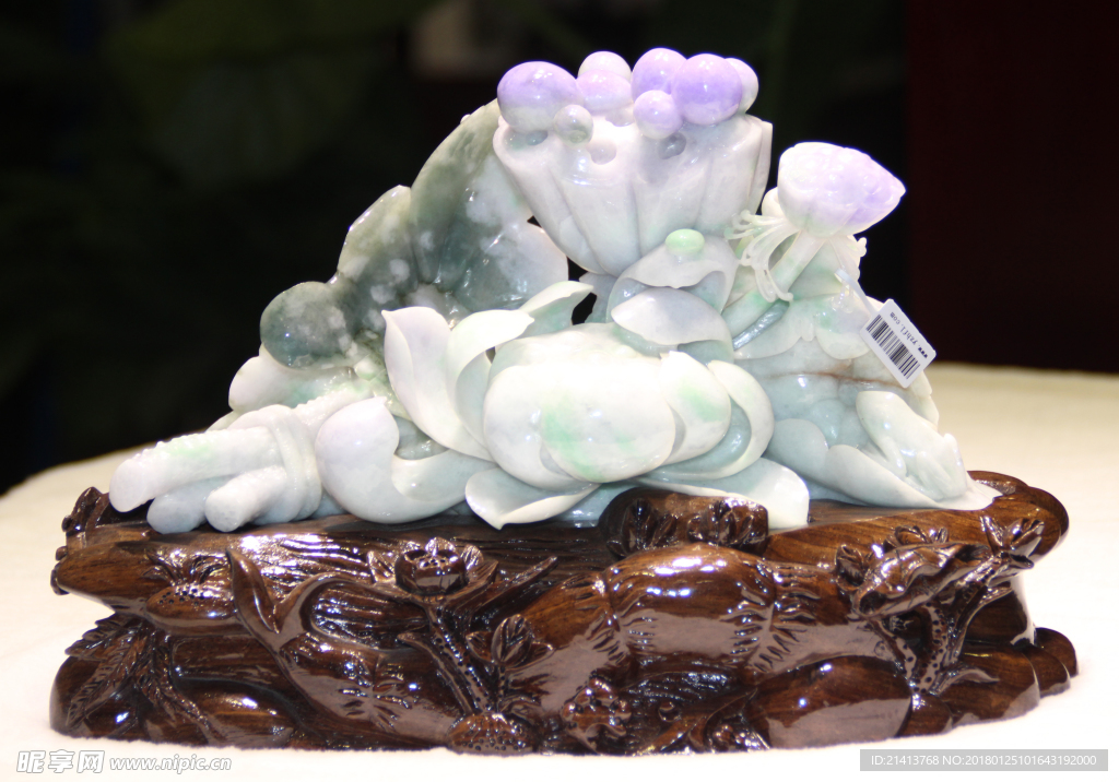 翡翠摆件 翡翠 翡翠饰品 摆件
