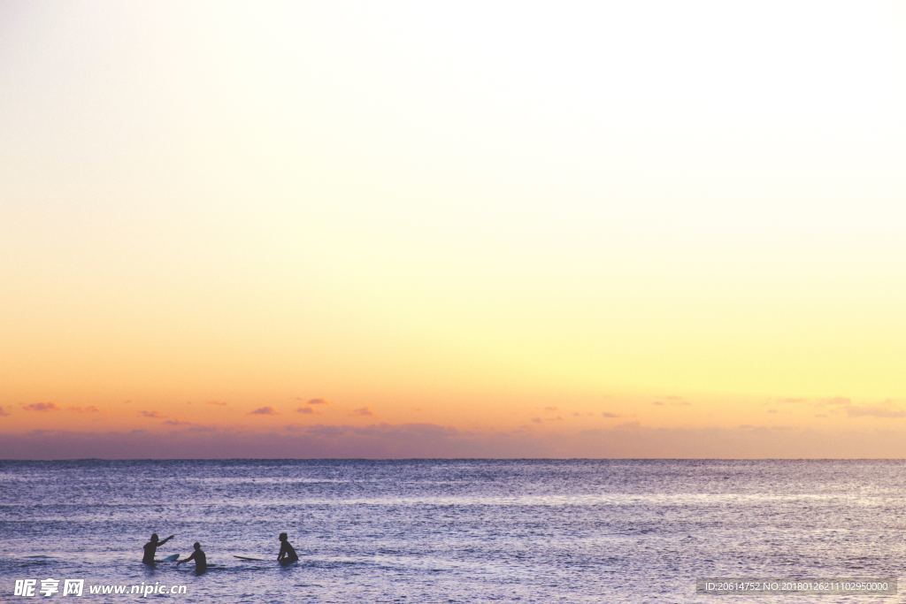 夕阳下的大海风景