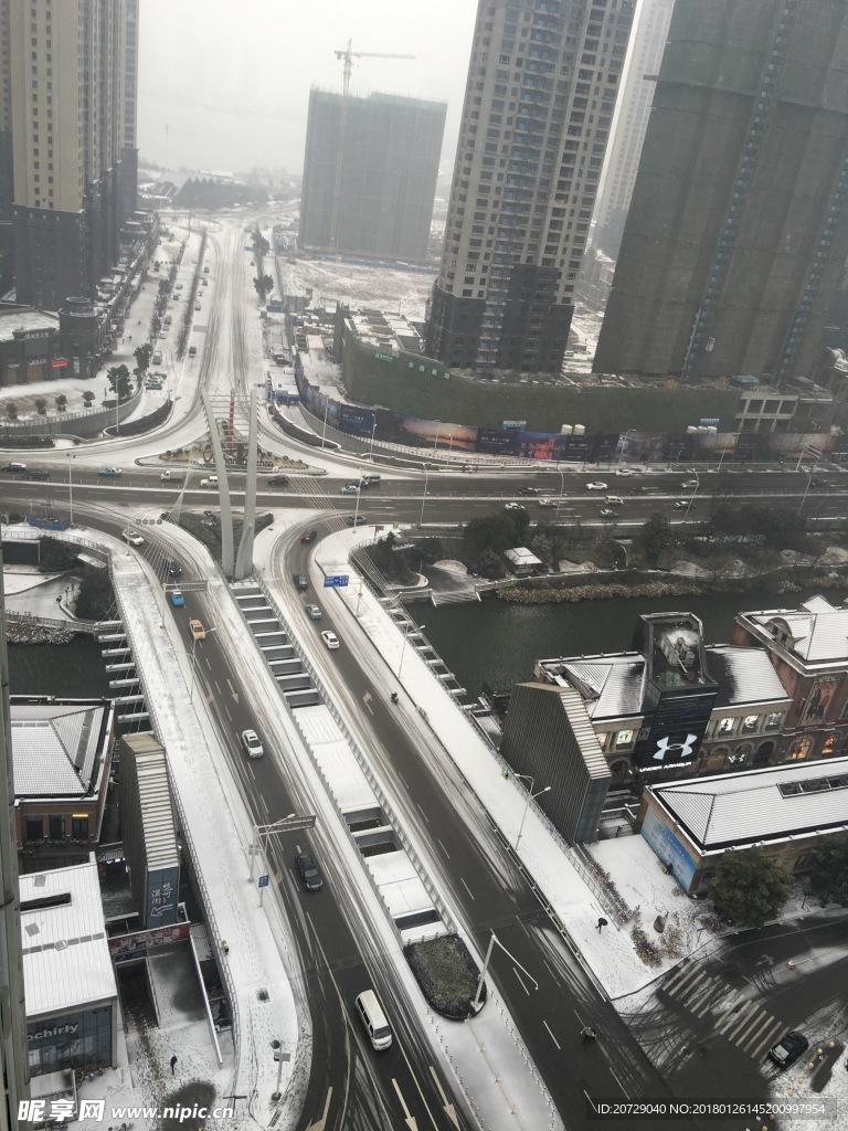 来武汉的第一场雪