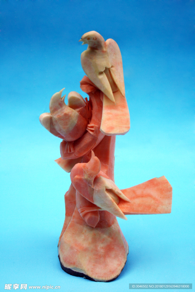 三雀鸣春食品红薯雕刻艺术