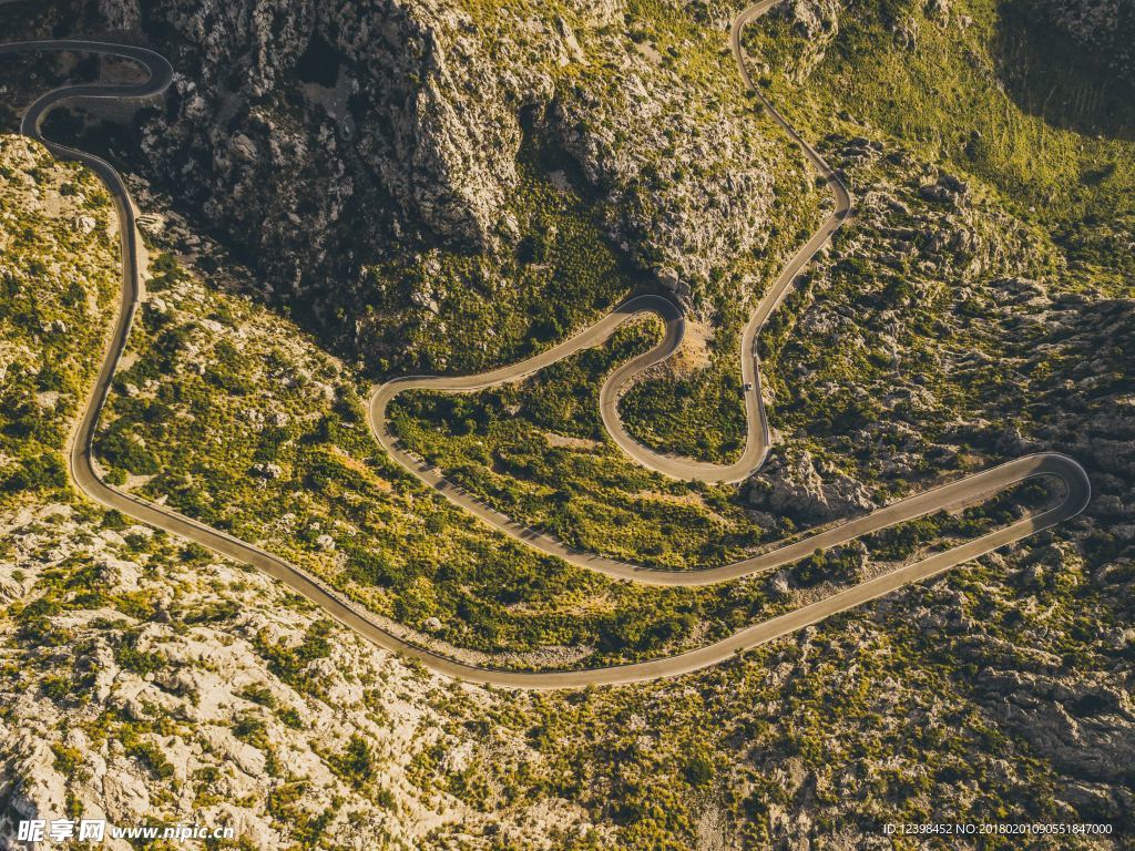 盘上公路 山区公路 道路 公路