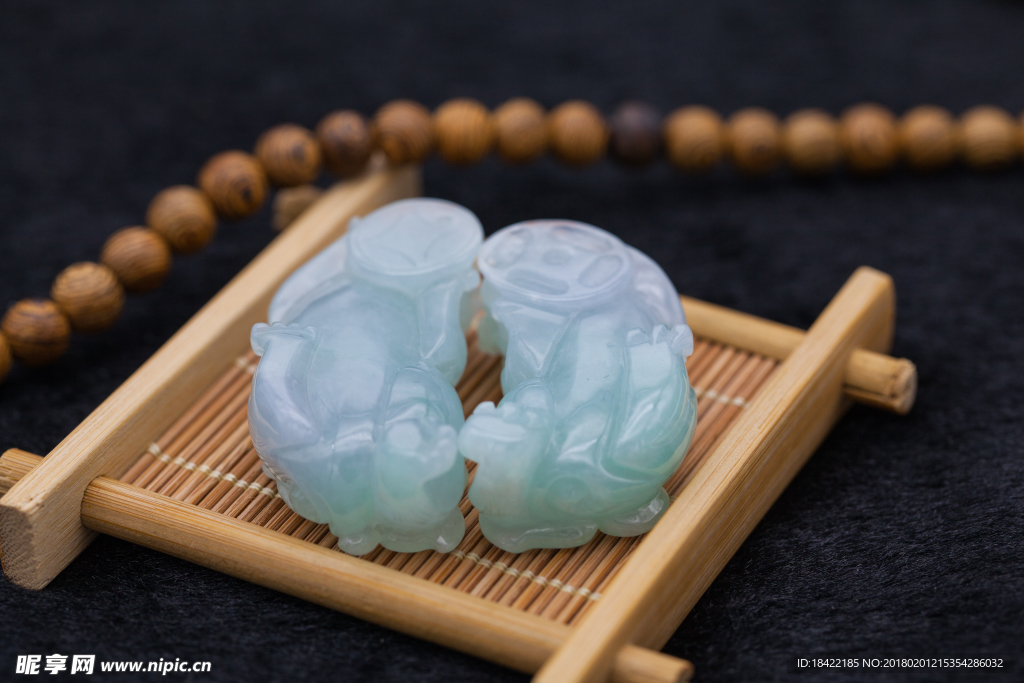 玉石珠宝饰品