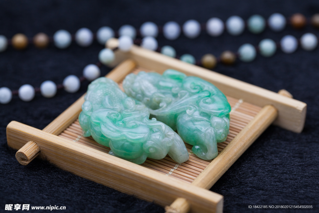 玉石珠宝饰品