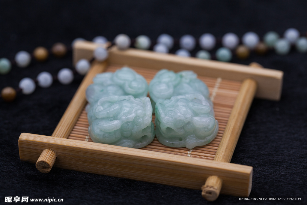 玉石珠宝饰品
