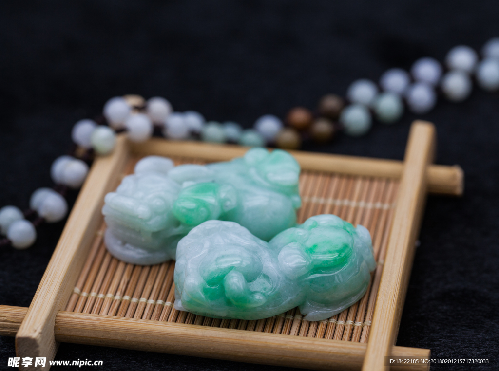 玉石珠宝饰品
