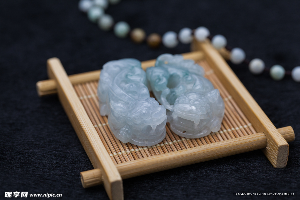 玉石珠宝饰品