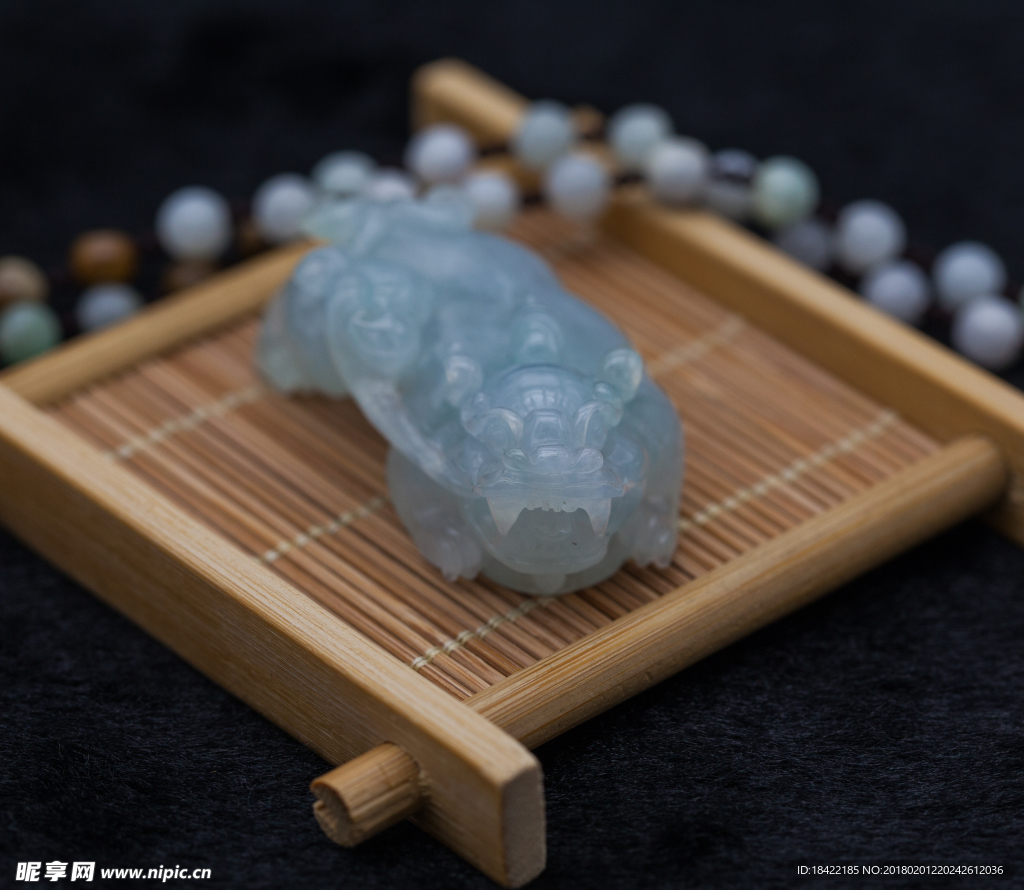 玉石珠宝饰品