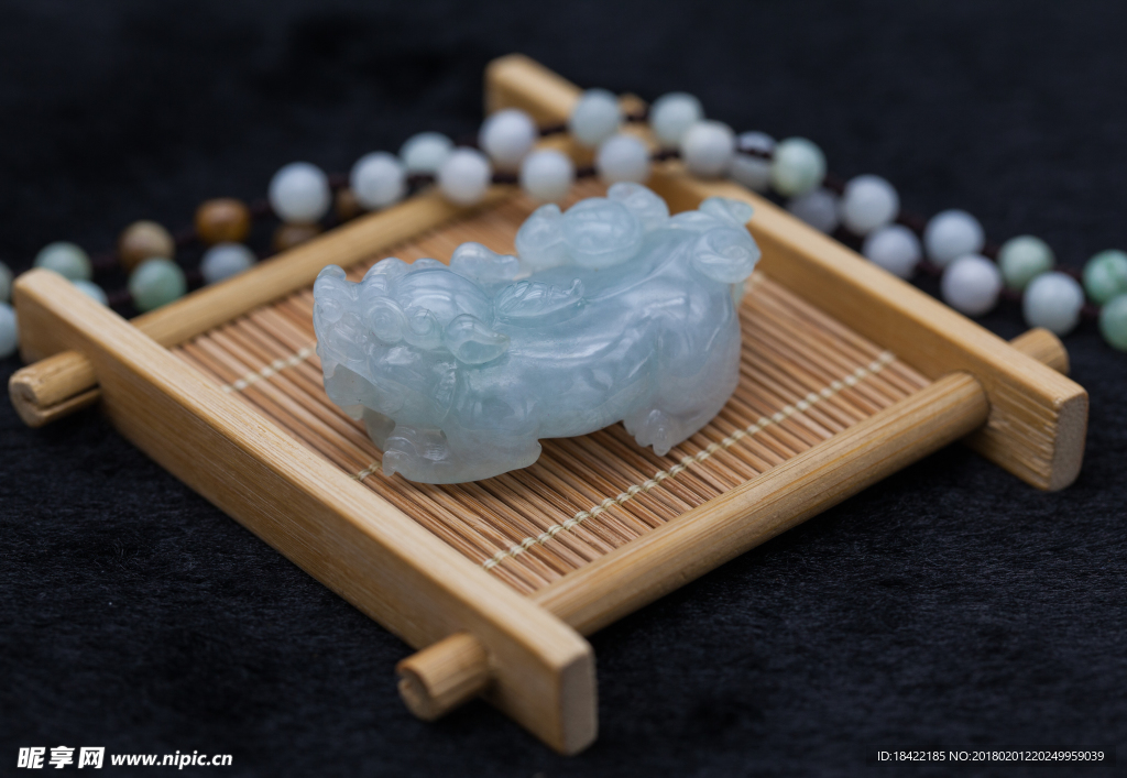 玉石珠宝饰品