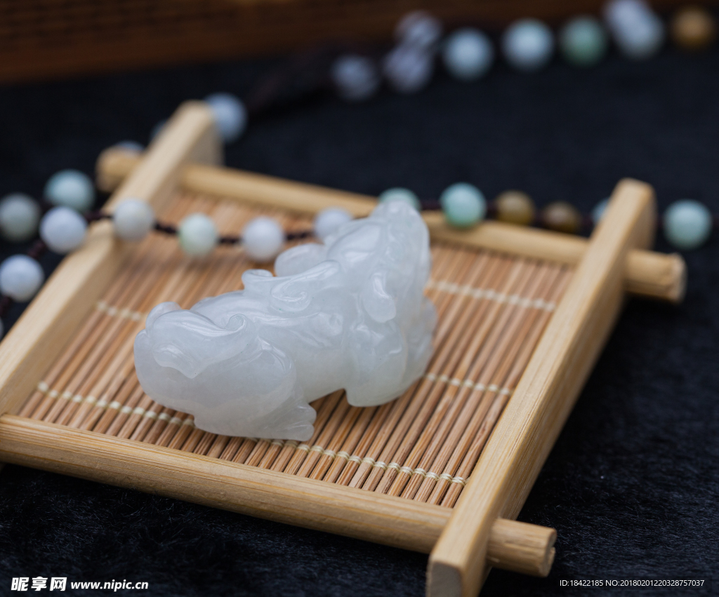 玉石珠宝饰品
