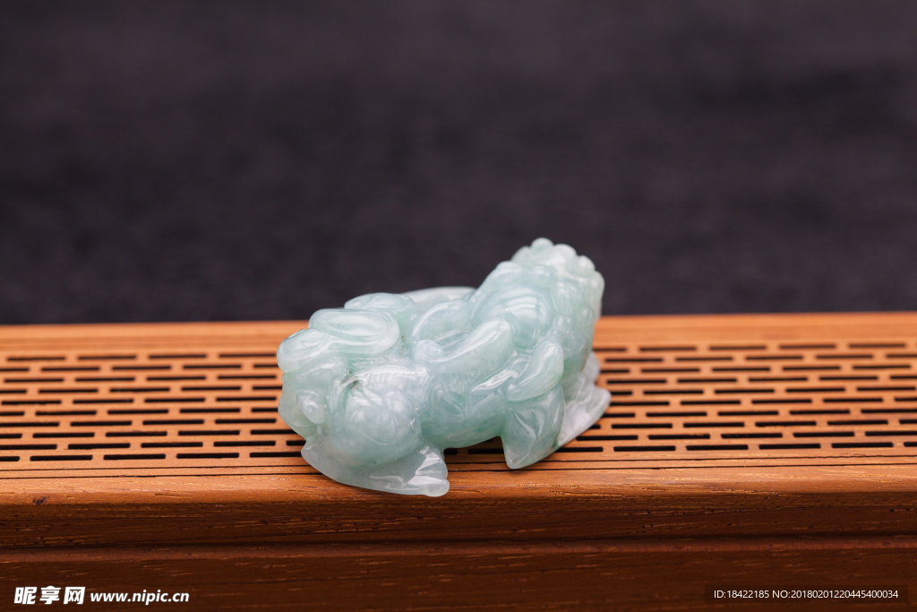 玉石珠宝饰品