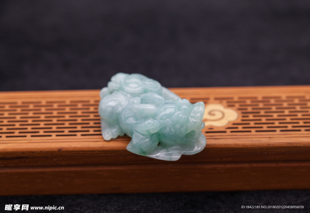 玉石珠宝饰品