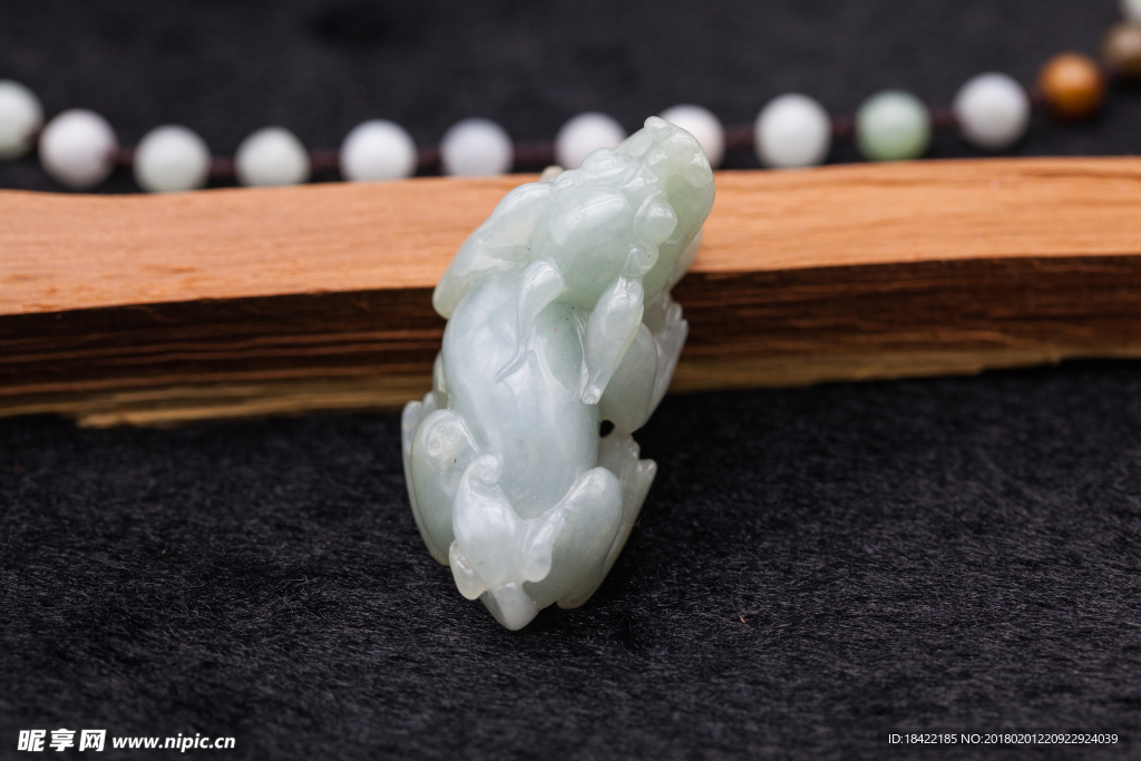 玉石珠宝饰品