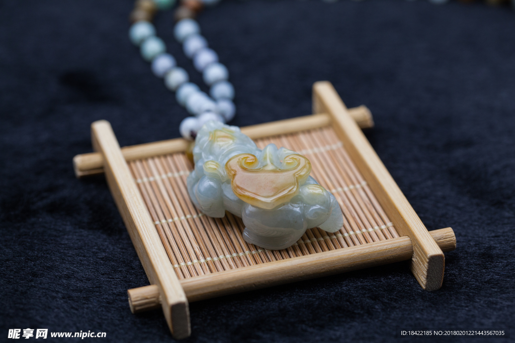 玉石珠宝饰品