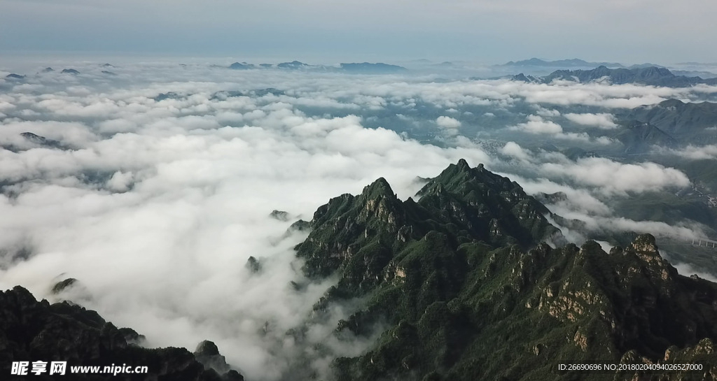 狼牙山航拍云海