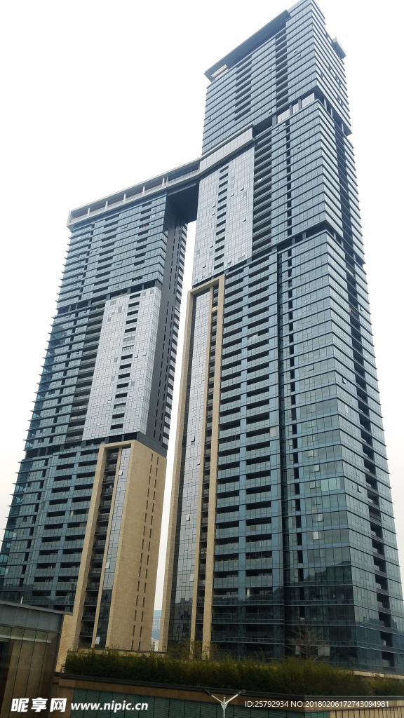 深业上城公寓