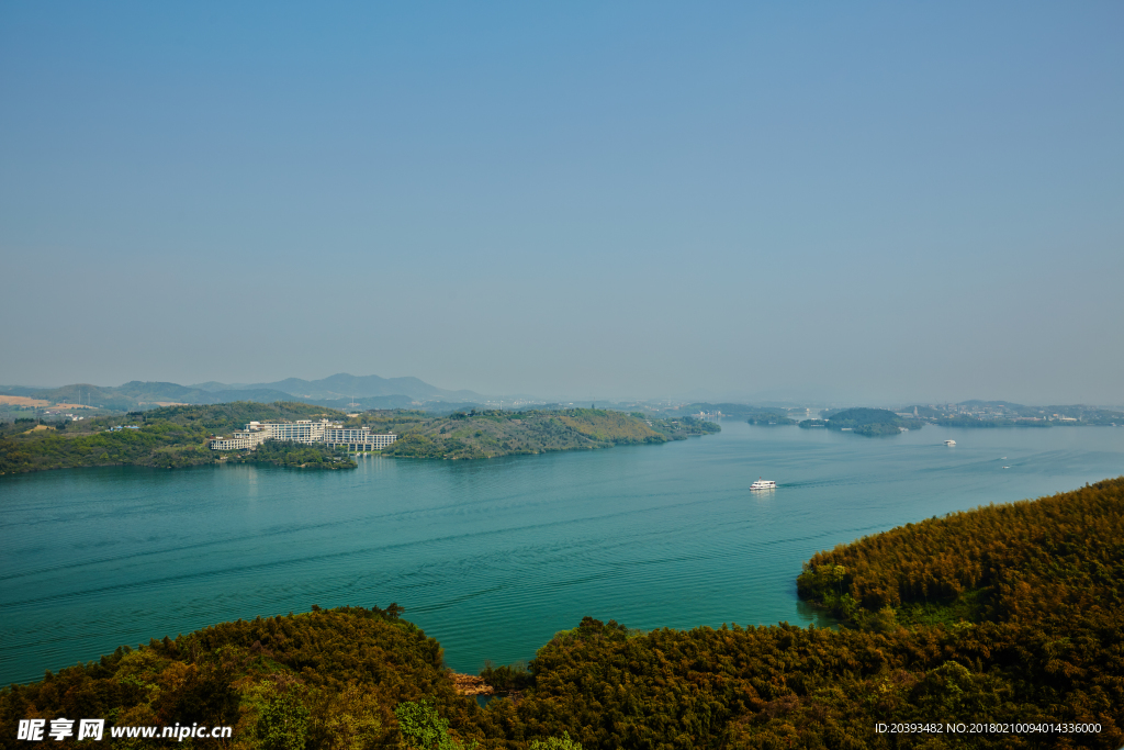 天目湖湖面