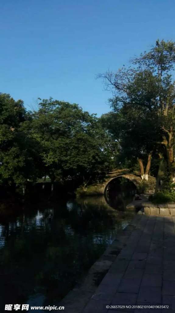 小桥流水